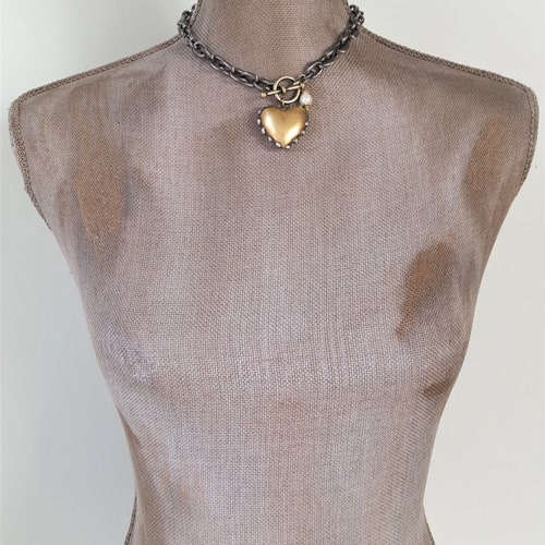 Chunky Gold Heart Choker, Love Token, Heart Necklace, Love Gift, shops Gunmetal Toggle Necklace, Artisan Heart Pendant, veryDonna