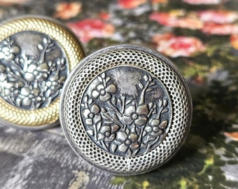 Art Nouveau Style Ring with stunning Floral Design, Adjustable Stainless Steel, Statement Rings under 50, Vintage Button Jewelry veryDonna