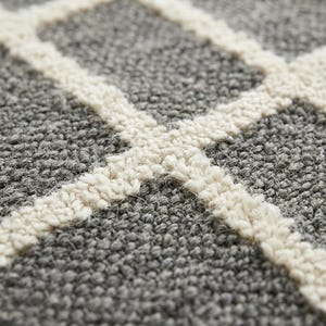 Handmade Hand-Tufted Loop Cut Pile Wool Area Rug, Grey & Beige Modern Geometric Pattern