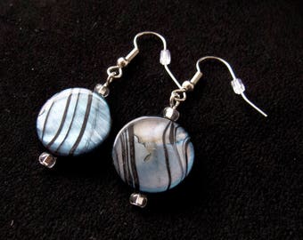 Circle Patterned Glass Bead Earrings