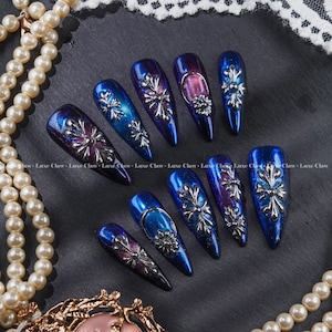 Deep Black Gothic Patterns Press On Nails, Black Press On Nails, Dark Romance Nails, Gothic Floral Nails, Blue Black Chrome Nails, Midnight