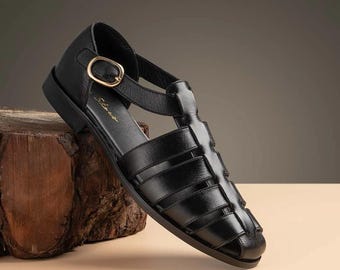 Sandalias de pescador de cuero negro hechas a mano / Sandalias casuales de verano para hombre con hebilla