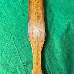 frat thumper spanking paddle gemaakt van amarela hardhout volwassen