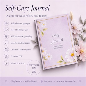 Puede incluir: Un diario de autocuidado lavanda con las palabras "My Journal" en la portada, adornado con ilustraciones de margaritas y ribete dorado. El diario incluye indicaciones de autorreflexión, páginas de seguimiento del estado de ánimo y afirmaciones.