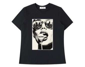 Wesentliches Standard-Schulter-T-Shirt