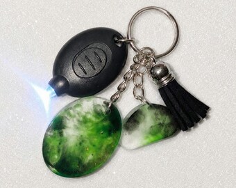 Glow-in-the-Dark Keychain Green 3