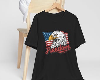 Bald Eagle met Amerikaanse vlag Freedom T-shirt | Patriottisch T-shirt met print
