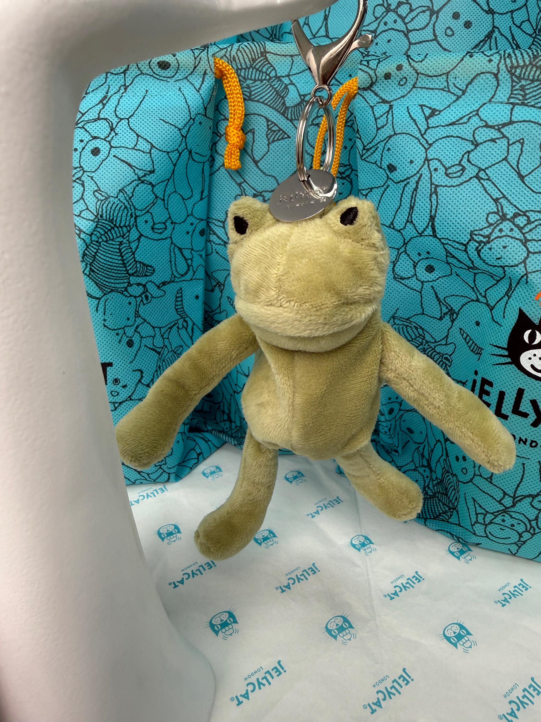 Jellycat fergus frog - Etsy 日本