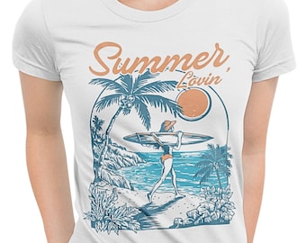 Retro strand-T-shirt, vintage surfgirl-T-shirt, shirt tropische zomer, grafische T-shirt strandliefhebber, shirt kustvakantie, retro oceaan-T-shirt