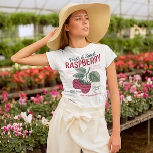 Retro T-shirt framboos, vintage T-shirt met fruitprint, shirt fris en zoet framboos, T-shirt zomerbessen, shirt cottagecore-fruit afbeelding 2