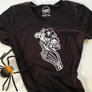 BOO - WOMEN&#39;S - Full print and pocket Tee