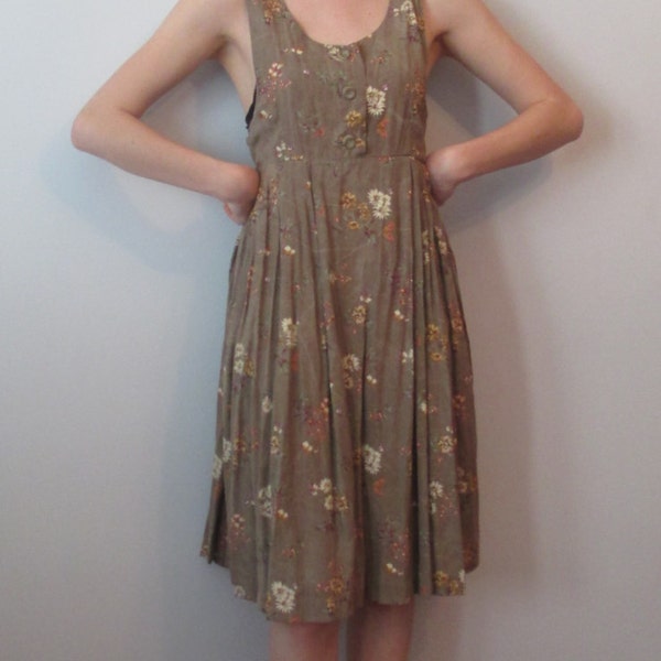 Spring Dress - Butterfly and floral pattern - Overall dress - Pinafore dress - Free hips