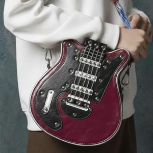 Guitar shaped crossbody bag - Etsy 日本