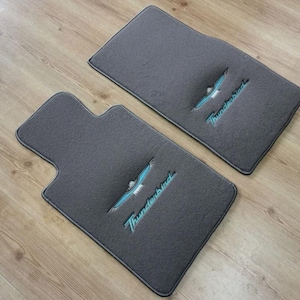 Alfombrillas para Thunderbird, color gris/azul, con letras (modelos 2002-2005).