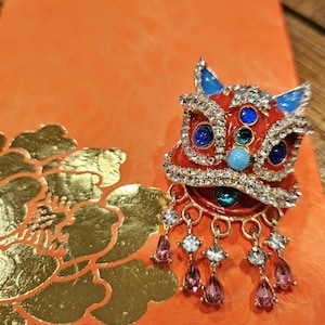 Lion Dance Head Chinese New Year Lunar New Year Lucky Brooch Brand New Gift