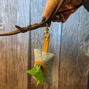 Dog poop bag holder, Dog waste bag holder, Felt Dog poop bag dispenser, Dog waste bag dispenser