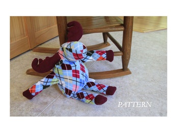 Moose PATTERN PDF, Murphy & Mabel, from woven or fleece fabrics, new or upcycled