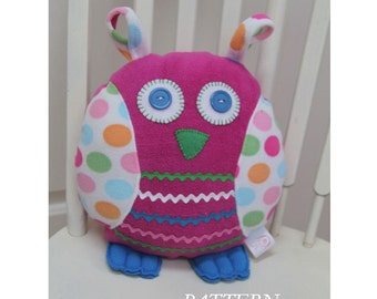 Pattern PDF for OWL PILLOW with lace or ric rac