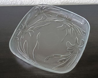 Viereckige Glasschale