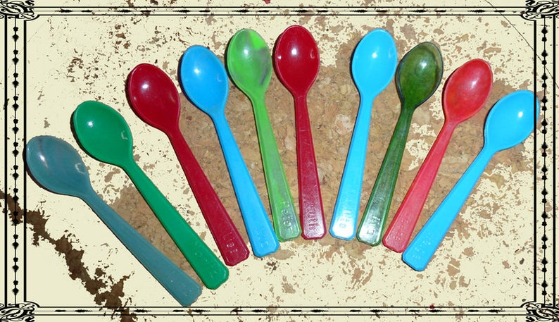 10 original DDR Spoon Oval with Name
