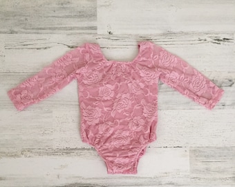 Dusty pink lace bodysuit-Baby girl boho lace romper-Dusty pink lace romper-vintage pink lace bodysuit