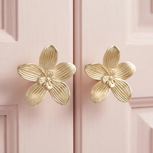 Floral Cabinet Knobs Flower Drawer Pulls Decorative Furniture Hardware Single Hole Knobs for Kitchen Cupboard Wardrobe Dresser Decor