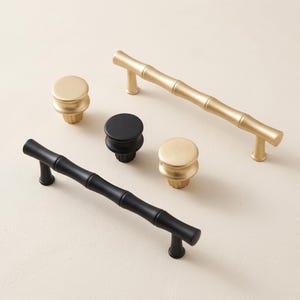 Modern Cabinet Knobs and Pulls, Round Drawer Knobs, Long Vertical Cabinet Handles for Kitchen Cupboards, Dressers, Wardrobes and Furniture
