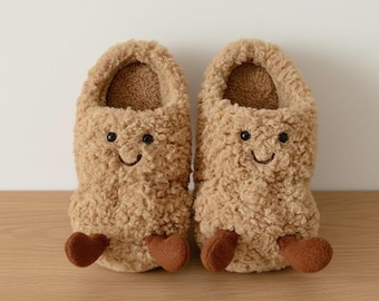 Peanut Plush Smiley Face Slippers – Cozy Fuzzy House Shoes for Women Men