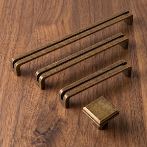 Vintage Brass Cabinet Handles and Knobs Set, Antique Bronze Drawer Pulls, Rustic Kitchen Hardware, Farmhouse Dresser Pulls