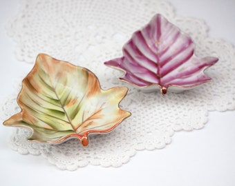 Small Trinket Dishes - Leaf Dish Ucagco China Hand Painted Japan - Stackable leaf dishes