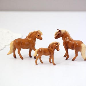 Hagen Renaker Horse Figurines - Etsy