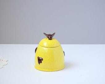 Vintage Ceramic Beehive Honey Pot with Bee Lid | Yellow Honey Jar with Bee Handles