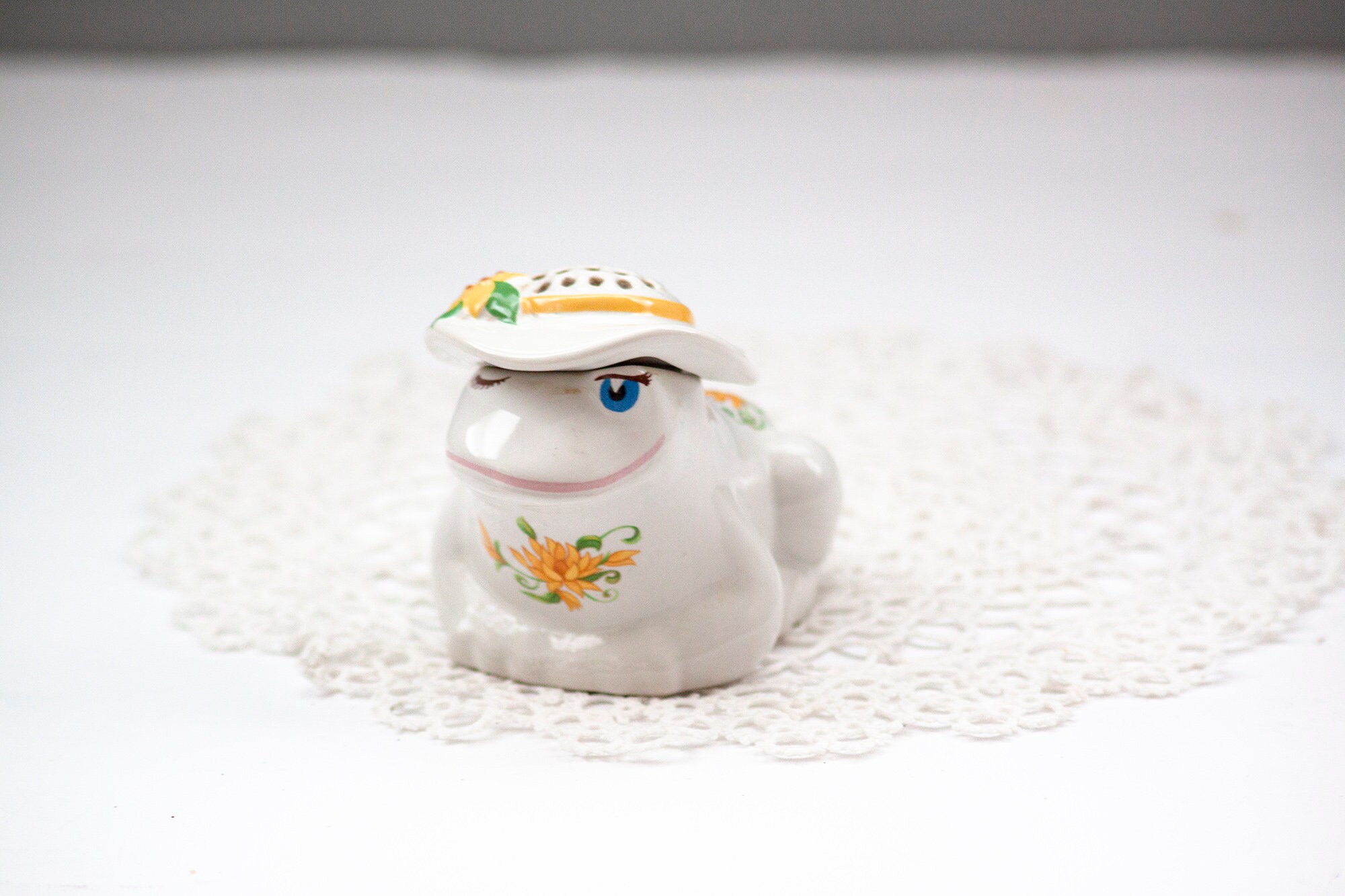 Avon vintage 1980 Frog Potpourri Holder Winking Frog Etsy