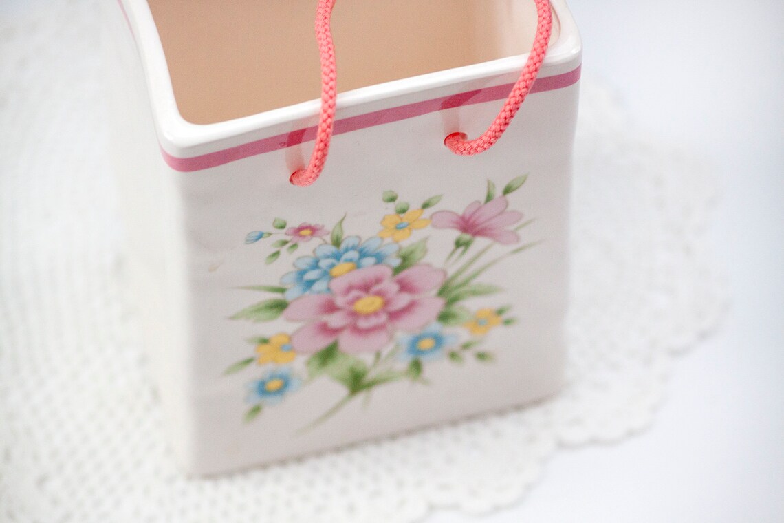 Vintage FTD 1986 Ceramic Floral gift bag vase planter Etsy