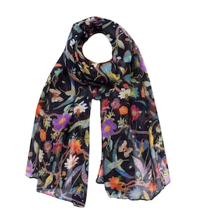 Scarf with hummingbirds.