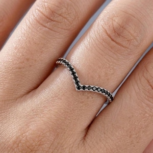 Chevron Black Natural Diamond Wedding Band, V-Shaped Stacking Ring, IGI Certified Curved Band
