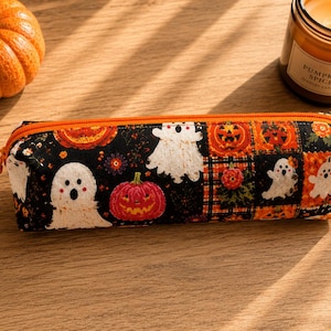 Handmade Patchwork Pencil Pouch, Halloween Zipper Case, Ghost Pumpkin Holder, Teen Girl Gift, Classroom Supply Case, Autumn Travel Organizer