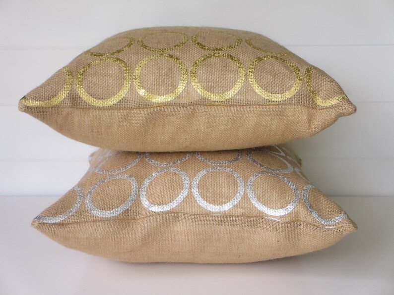 Burlap Pillow Cover, Metallic Silver or Gold Circles Metallic Burlap, Shabby Chic Metallic Decorative Throw Pillow, Sparkly Accent Pillow image 5