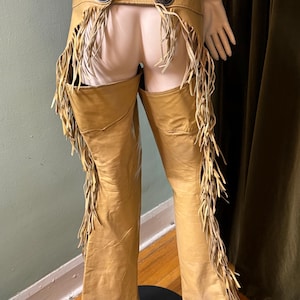 Vintage leren chaps uit de jaren 40 en 50 met zilveren conchos S M