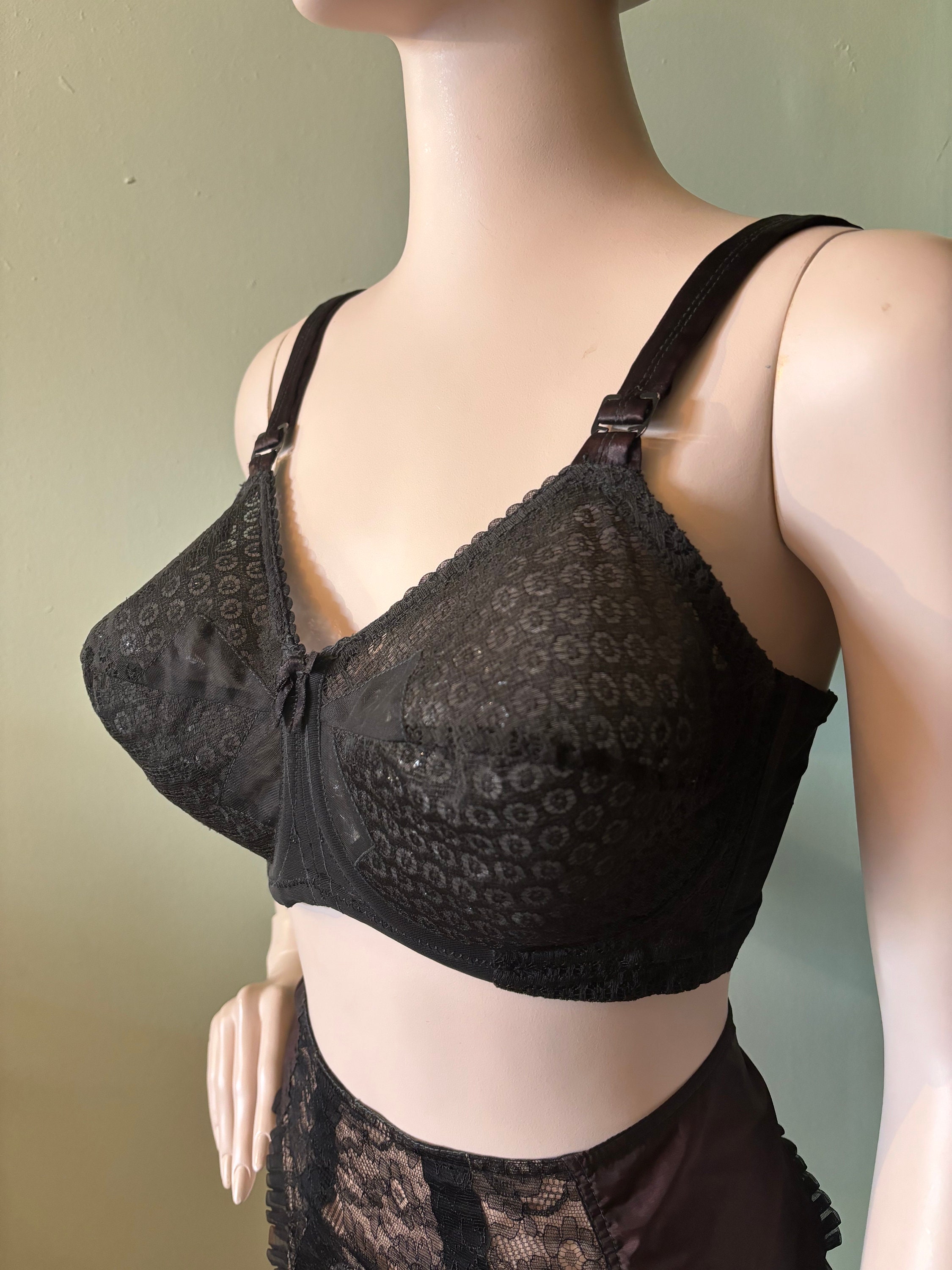 Madonna Bullet Black Retro Vintage Sexy Lingerie Sharp Cone Bra