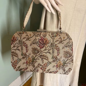 1950s Floral Tapestry Carpet Bag