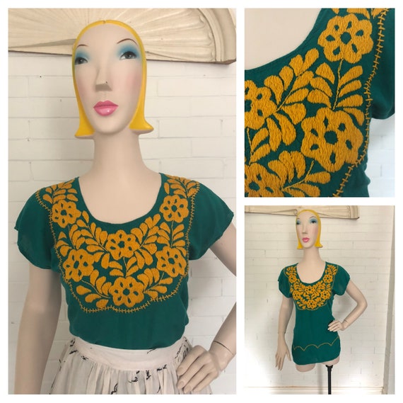Vintage Mexican Embroidered Peasant Blouse M
