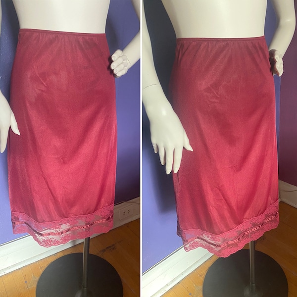 1970s Burgundy Half Slip L XL Volup