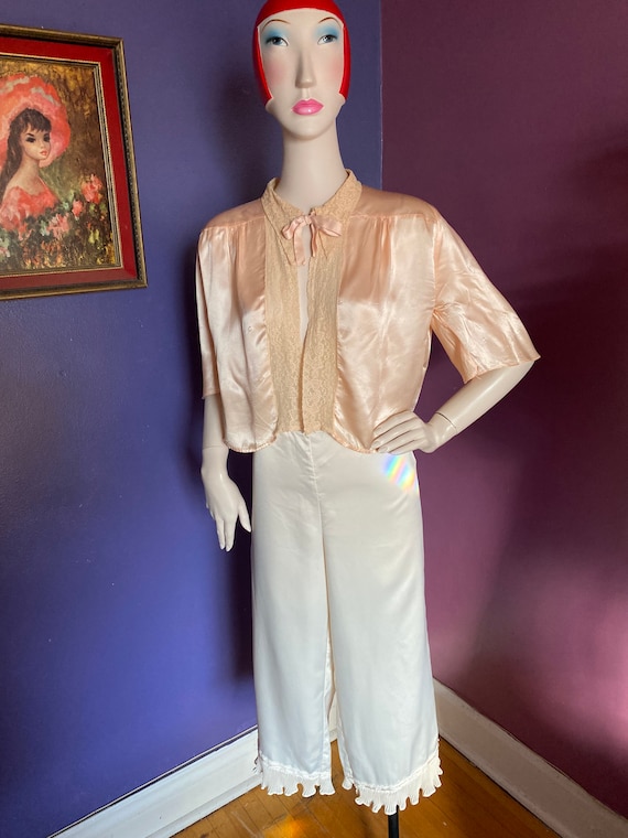1930s Silk Satin Bed Jacket XS S - image 5