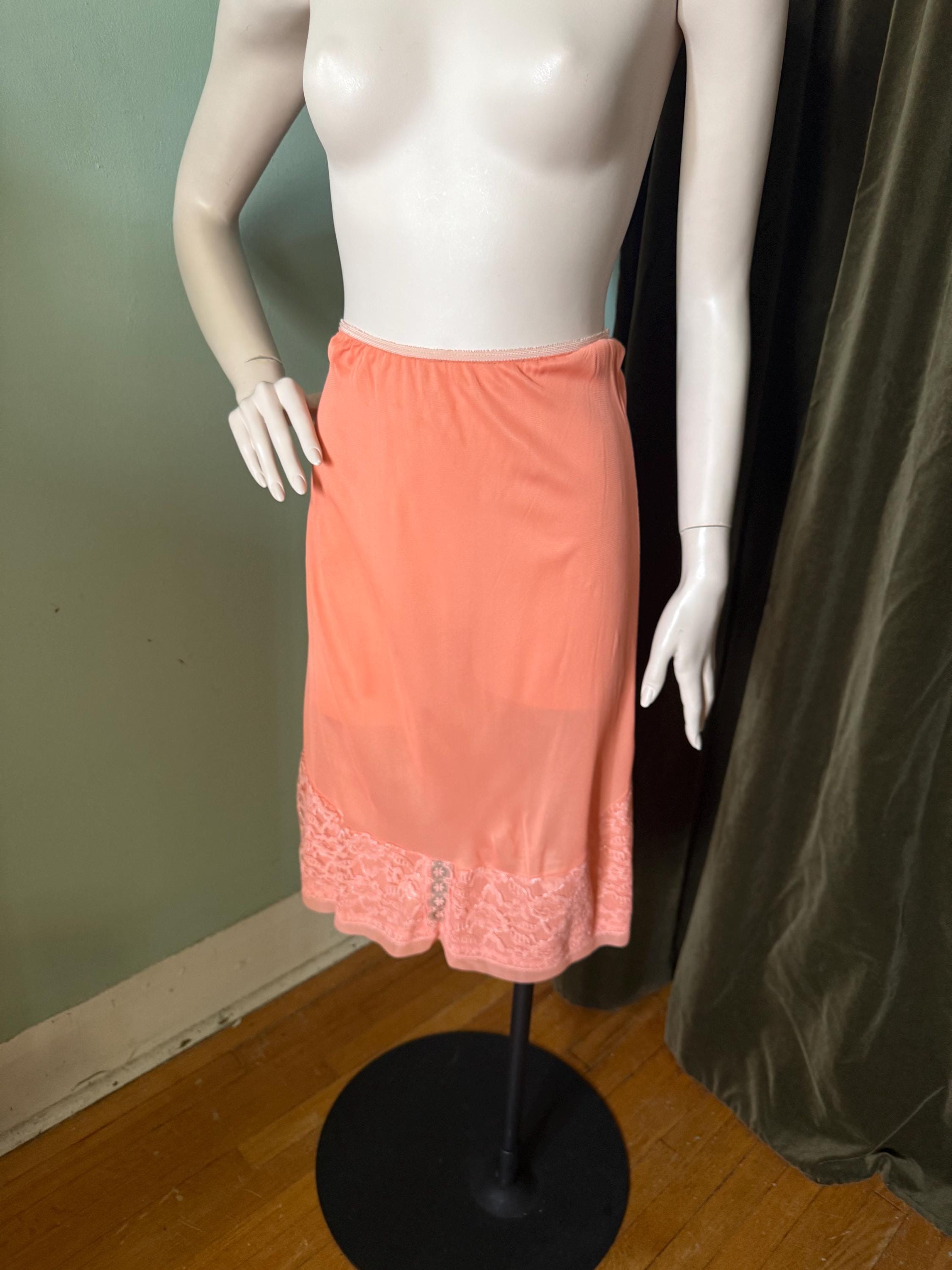 Jupon Demi-slip Vintage UK - Taille S/M - Satin Et Dentelle Bleu Ciel - Neuf