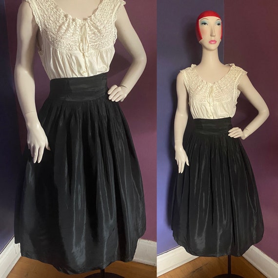 Vintage 1940s High Waisted Taffeta Skirt L XL Volu