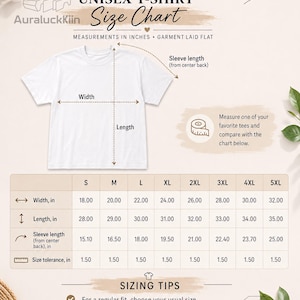 Puede incluir: Una tabla de tallas para camiseta unisex Gildan 5000 que muestra medidas en pulgadas para tallas de la S a la 5XL. El gr&aacute;fico incluye una ilustraci&oacute;n de una camiseta blanca con indicadores de ancho, largo y manga, adem&aacute;s de consejos de talla.