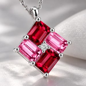 Colgante de 8 x 6 mm con rubí natural de Mozambique, combinación de rojo sangre y rosa, radiante y bonito, en plata 925 con certificado GIT.