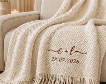 Personalized Wedding Blanket, Custom Couple Gift, Mr and Mrs Blanket, Newlywed Gift, Bridal Shower Gift, Anniversary Gift, Housewarming Gift