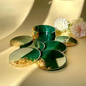 Resin Coaster Set Green Gold with Holder | Resin Coaster Emerald Green Gold Leaf | Decorative Tray Glass Coaster | Housewarming Gift